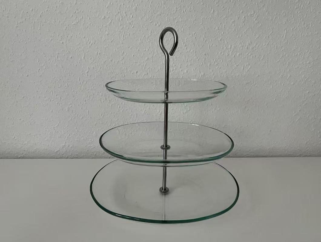 Altro in Scrittura & Disegno: IKEA KVITTERA Serving stand, three tiers, glass – Usato da Zürich venduto da arr_vq5w