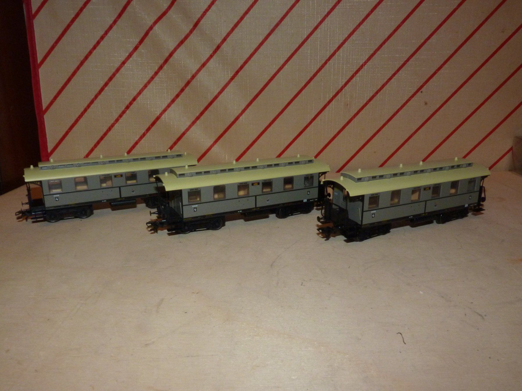 Märklin Modellini di ferrovie: Personenzug Märklin Spur H0 – Usato da Rudolfstetten venduto da Rrst1968