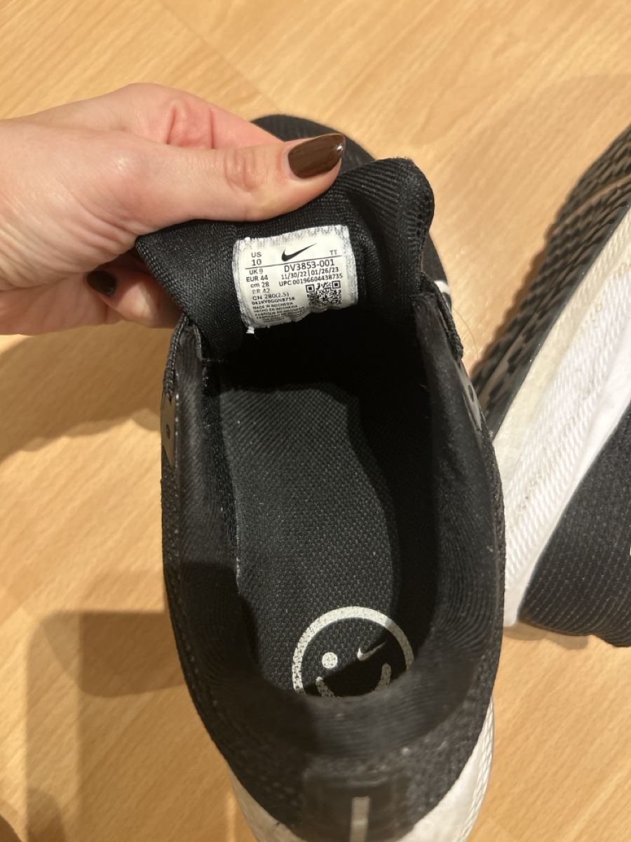 Nike Scarpe da uomo: Nike pegasus 40 – Usato da Zürich venduto da pil_9sh9 5