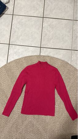 Ribbed Pink Turtleneck - Comfy and Stylish for Fall 🍂