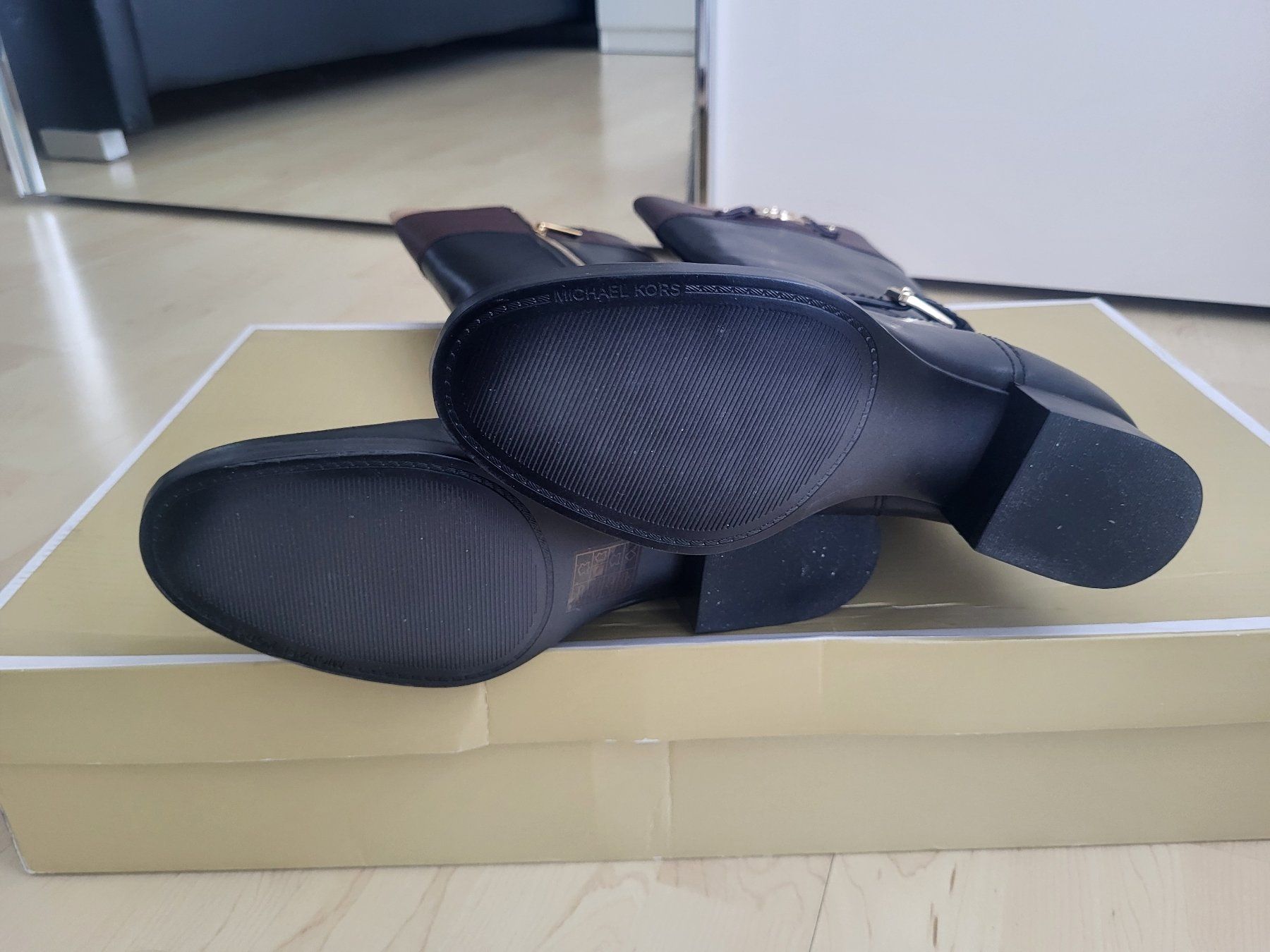 Michael Kors Scarpe da donna: Michael Kors Leder-Stiefel, Gr. 37, neu – Nuovo e nell'imballaggio originale da Hünenberg venduto da bue_6ssh 5