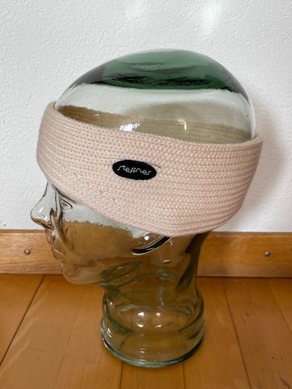 Copricapi, berretti & cappellini: Vintage 90s Headband Steffner Woolf made in Austria – Usato da Zürich venduto da le_souk 1