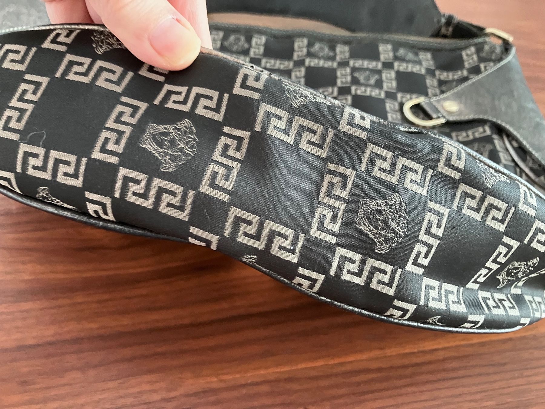 Versace Borse da donna: Versace Tasche – Difettoso da Windisch venduto da Lyudmila01 7