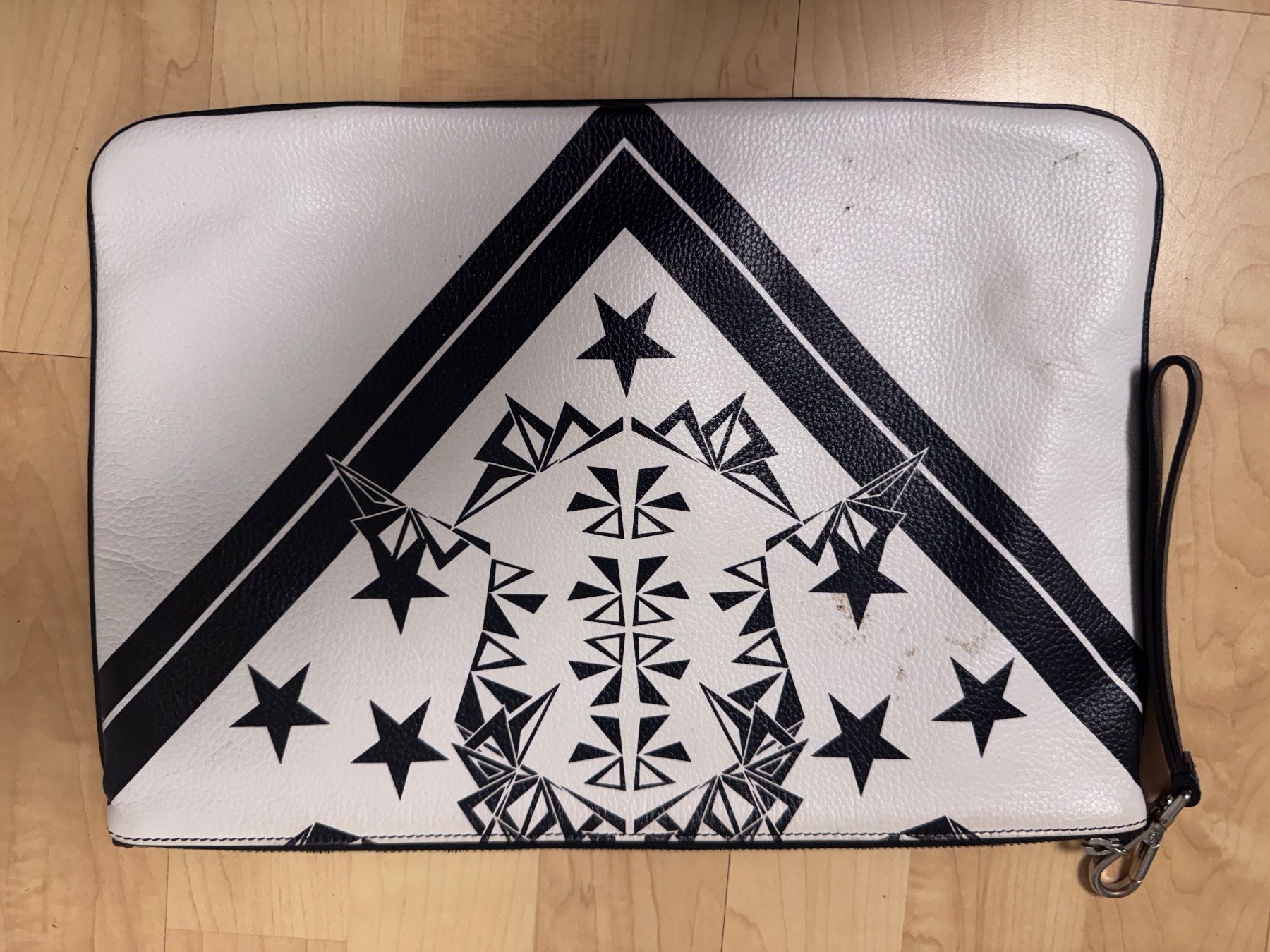 Sandro Valigie & Borse: Schwarze Leder Clutch - Sandro Paris – Usato da Tenniken venduto da chr_s9rk 1