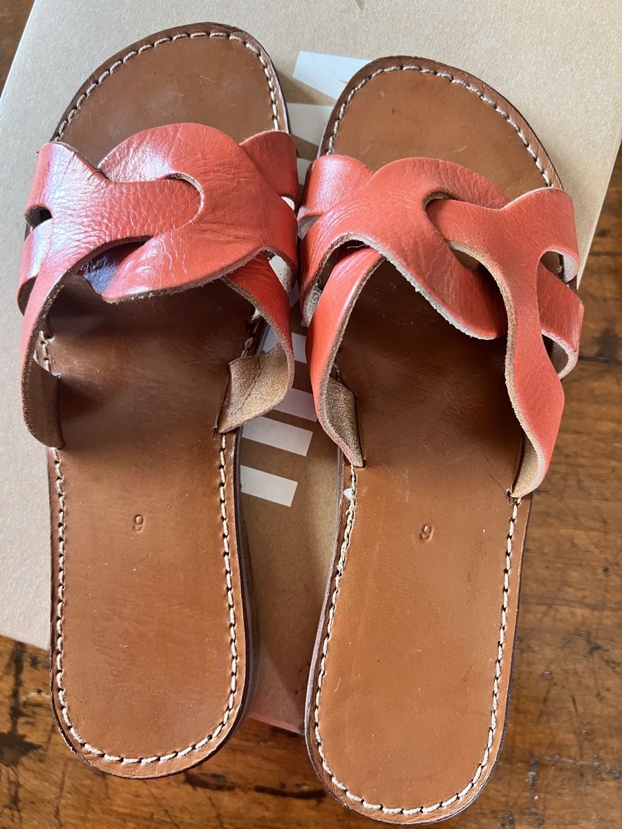 Scarpe da donna: Leather Slide Sandals – Nuovo (secondo la descrizione) da Zürich venduto da fbe_6y69