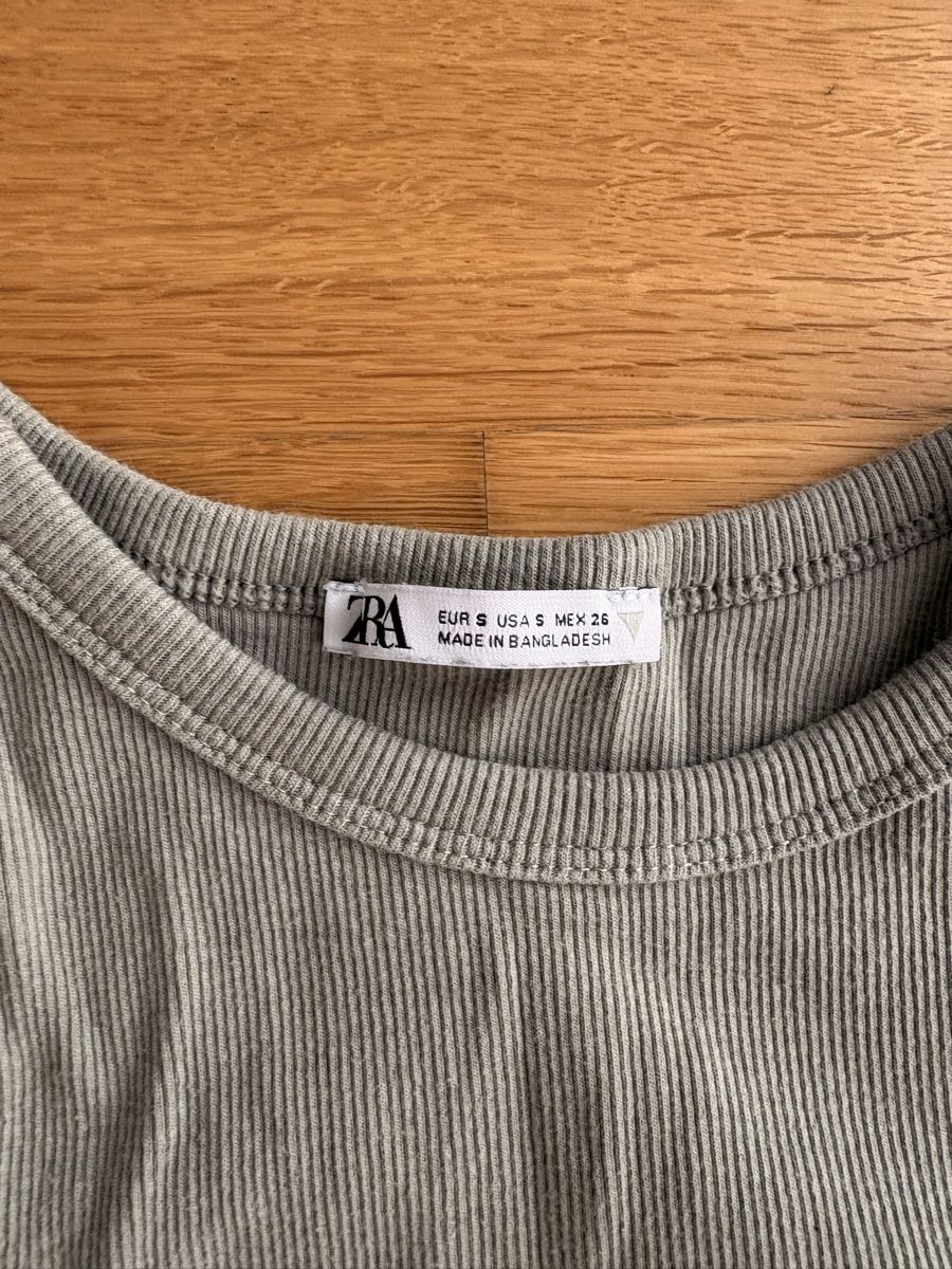 Zara Tops: Ripp Top Zara Grösse S  – Gebraucht aus Bern von hau_7hdd 1