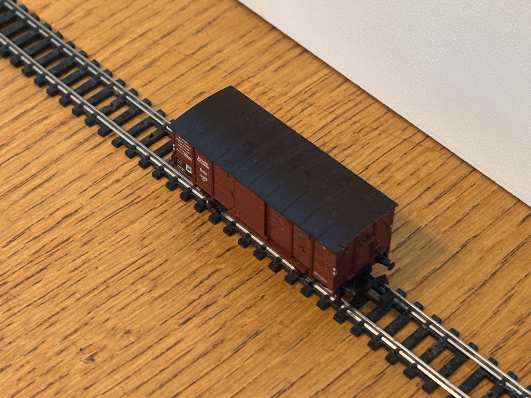 Modellini di ferrovie: *e1361: Güterwagen (Spur N) – Usato da Birsfelden venduto da Birs_25 3