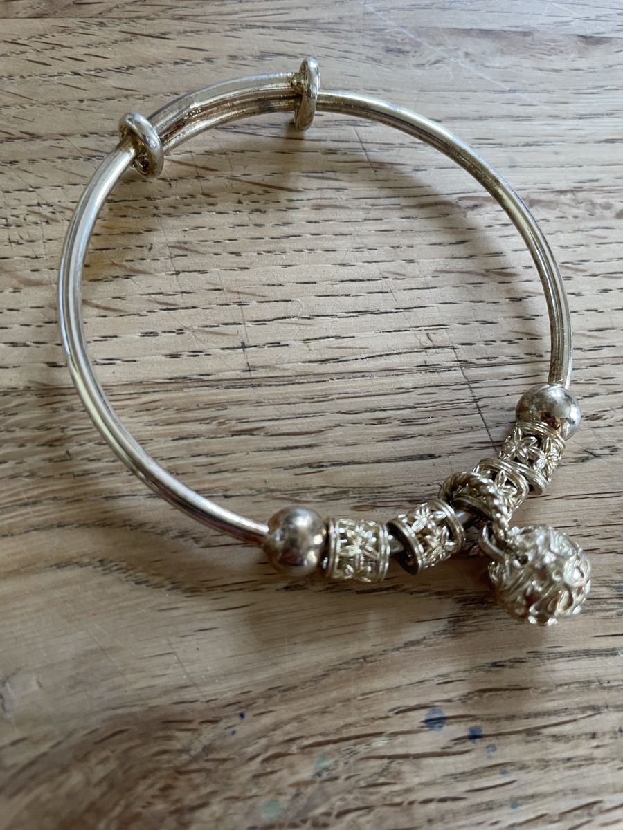 Bracciali & Braccialetti: Armband mit Glöckchen Silber – Usato da Flawil venduto da Naphtali 1