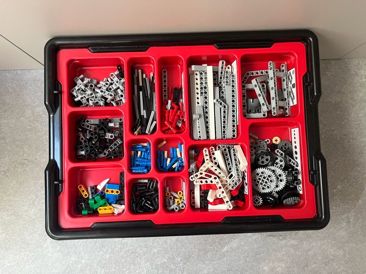 Lego Kit di costruzioni: Lego Mindstorms EV3 Education Set 45544 – Usato da Hägendorf venduto da neon09 2
