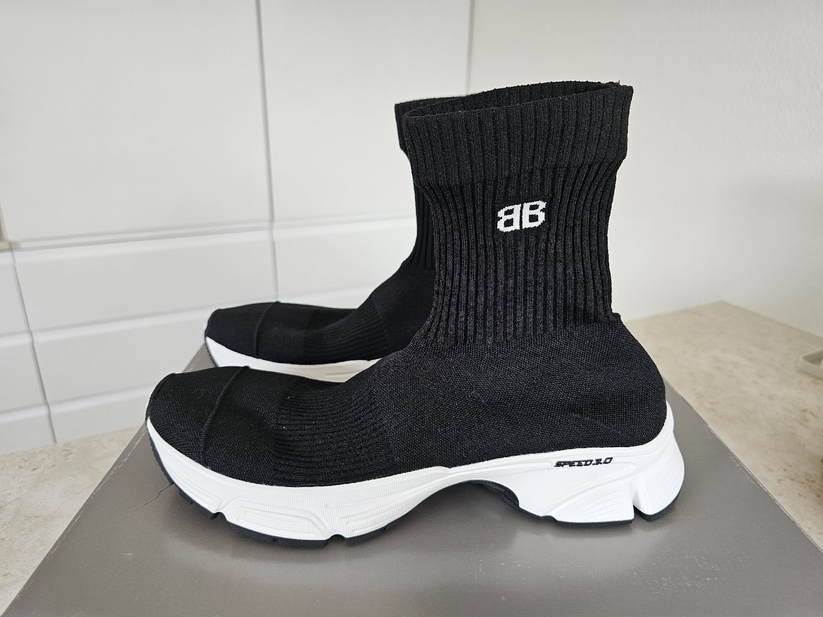 Balenciaga Scarpe da uomo: Balenciaga Speedtrainer 3.0 Gr 42 NEW – Nuovo e nell'imballaggio originale da Biel/Bienne venduto da Switzerland92 2