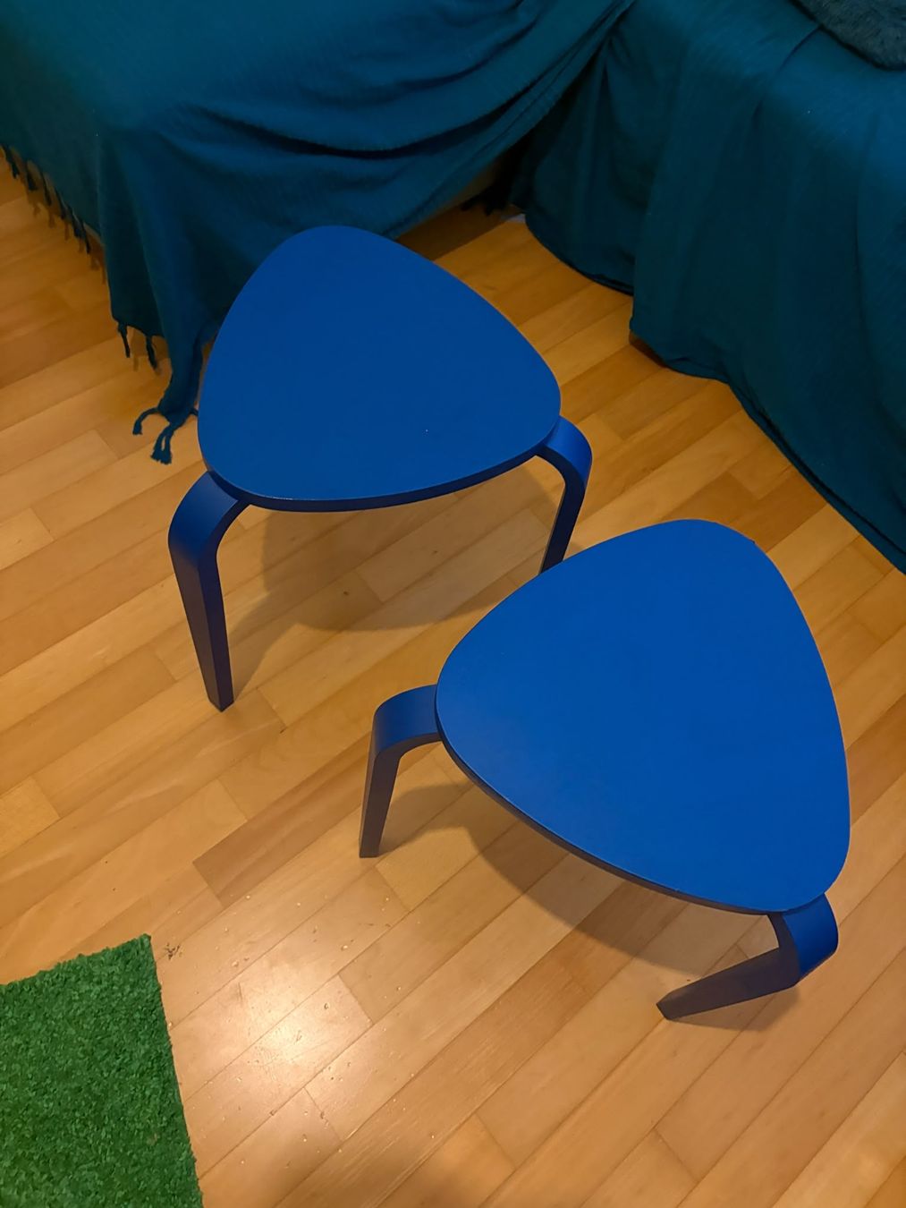 Ikea Sgabelli: Lot de 2 tabourets bleus, Ikea, comme neuf ! – Nuovo (secondo la descrizione) da Morges venduto da Mlle_Croft_91 1