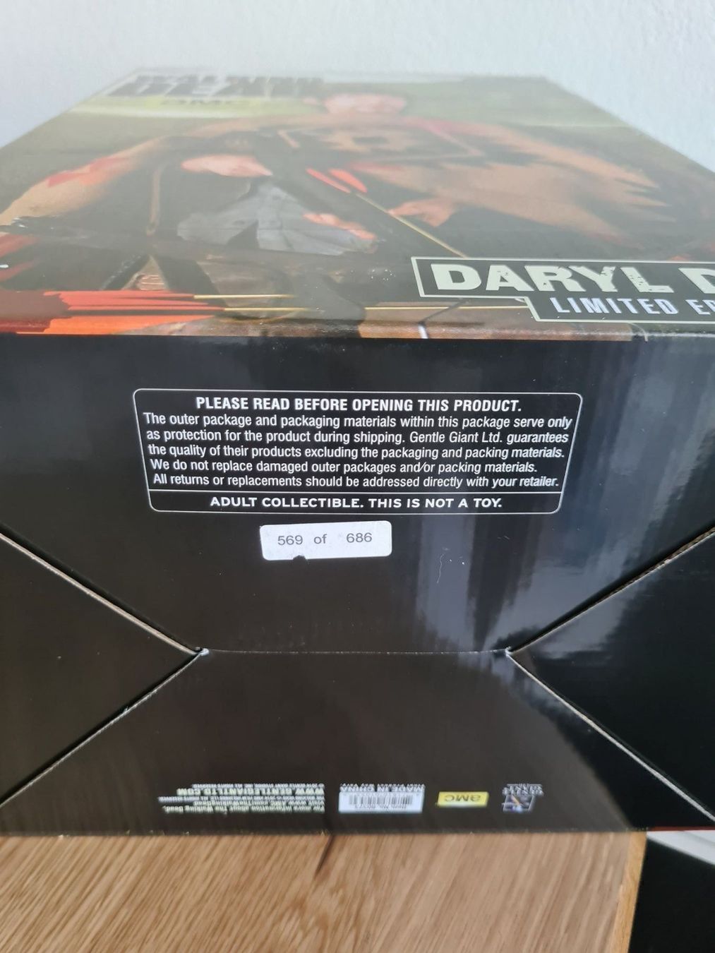 Gentle Giant Statuette: The Walking Dead Daryl Dixon 1/4 Limité – Nuovo e nell'imballaggio originale da Broc venduto da jcr_5cqy 4