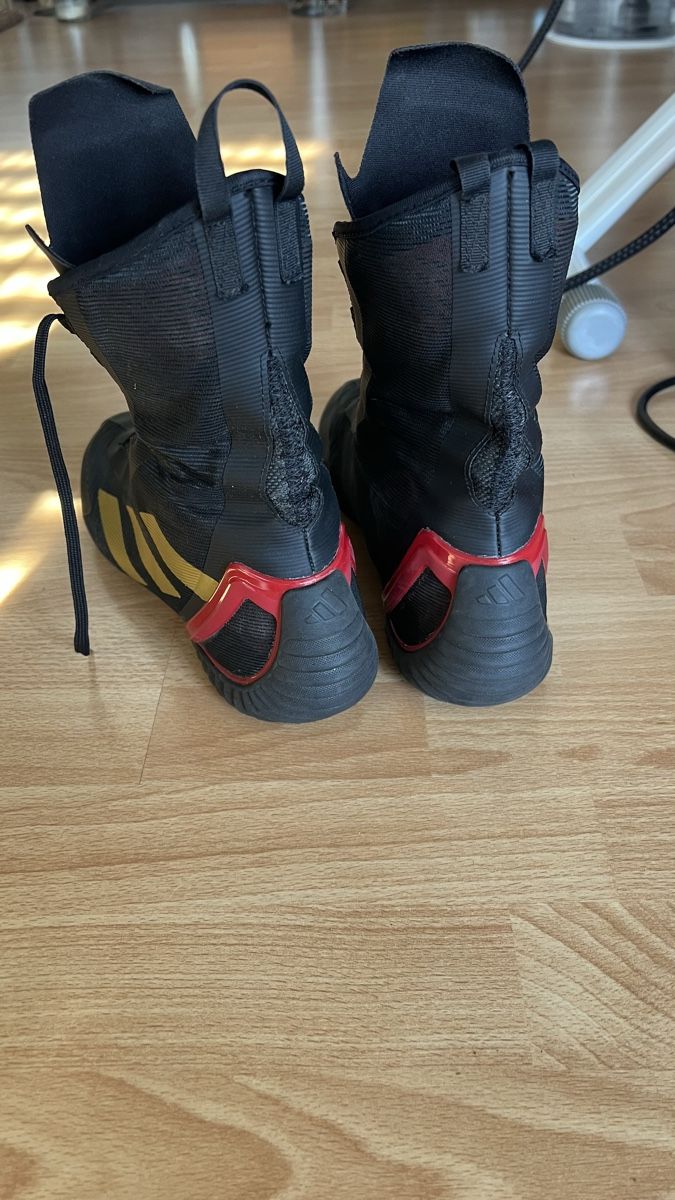 Adidas Scarpe da uomo: Adidas Boxschuhe, Boxstiefeln. Torsion system – Usato da Uznach venduto da bmw-girl 1