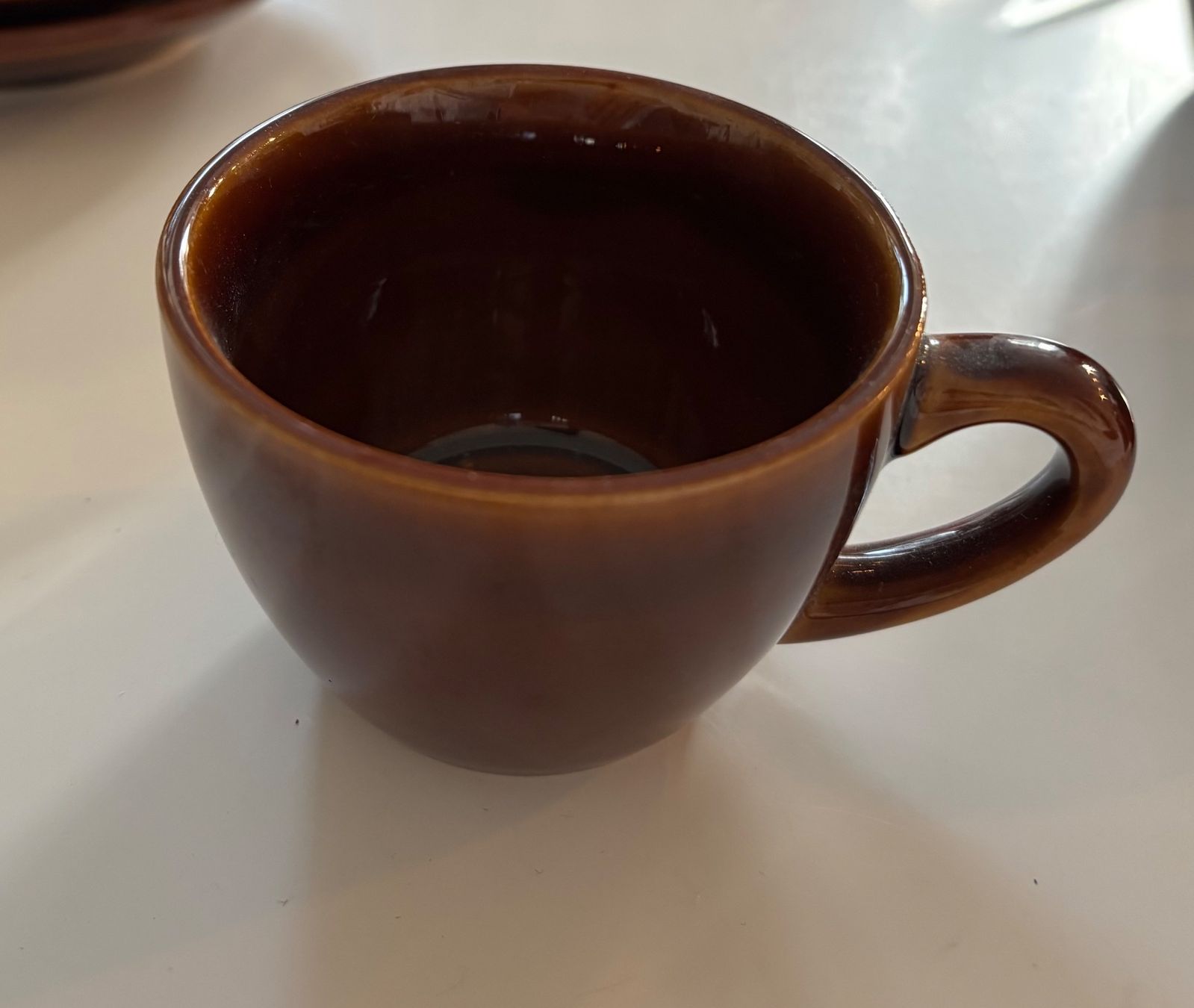 Tazze: Série de 4 tasses à café vintage – Usato da Neuchatel venduto da melagian 2