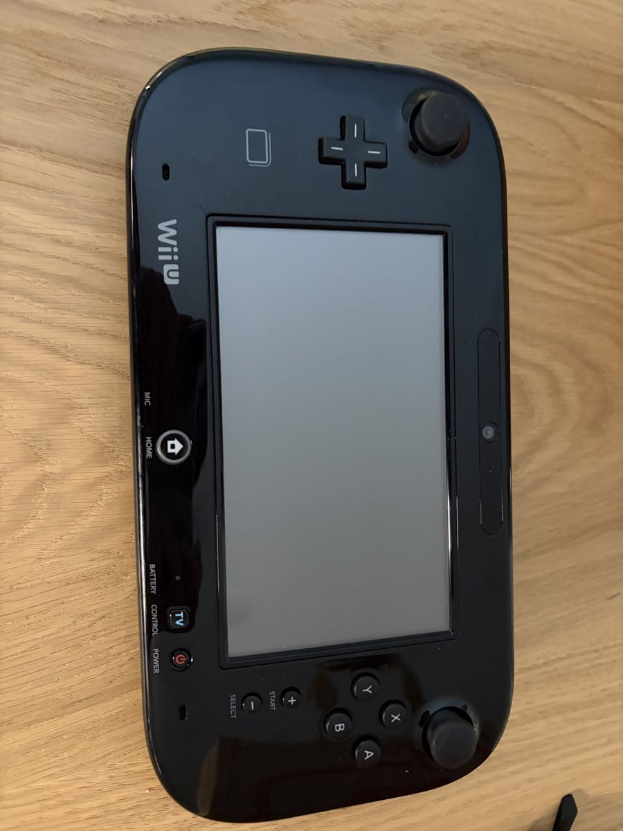 Nintendo Console: Wii U Mario Kart 8 + Splatoon Premium Pack (description!) – Difettoso da Pully venduto da FunkyGames 5