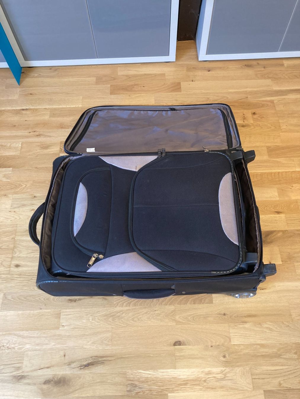 Valigie & Borse: Koffer Set, Zustand gebraucht – Usato da Basel venduto da mar_b59g 3