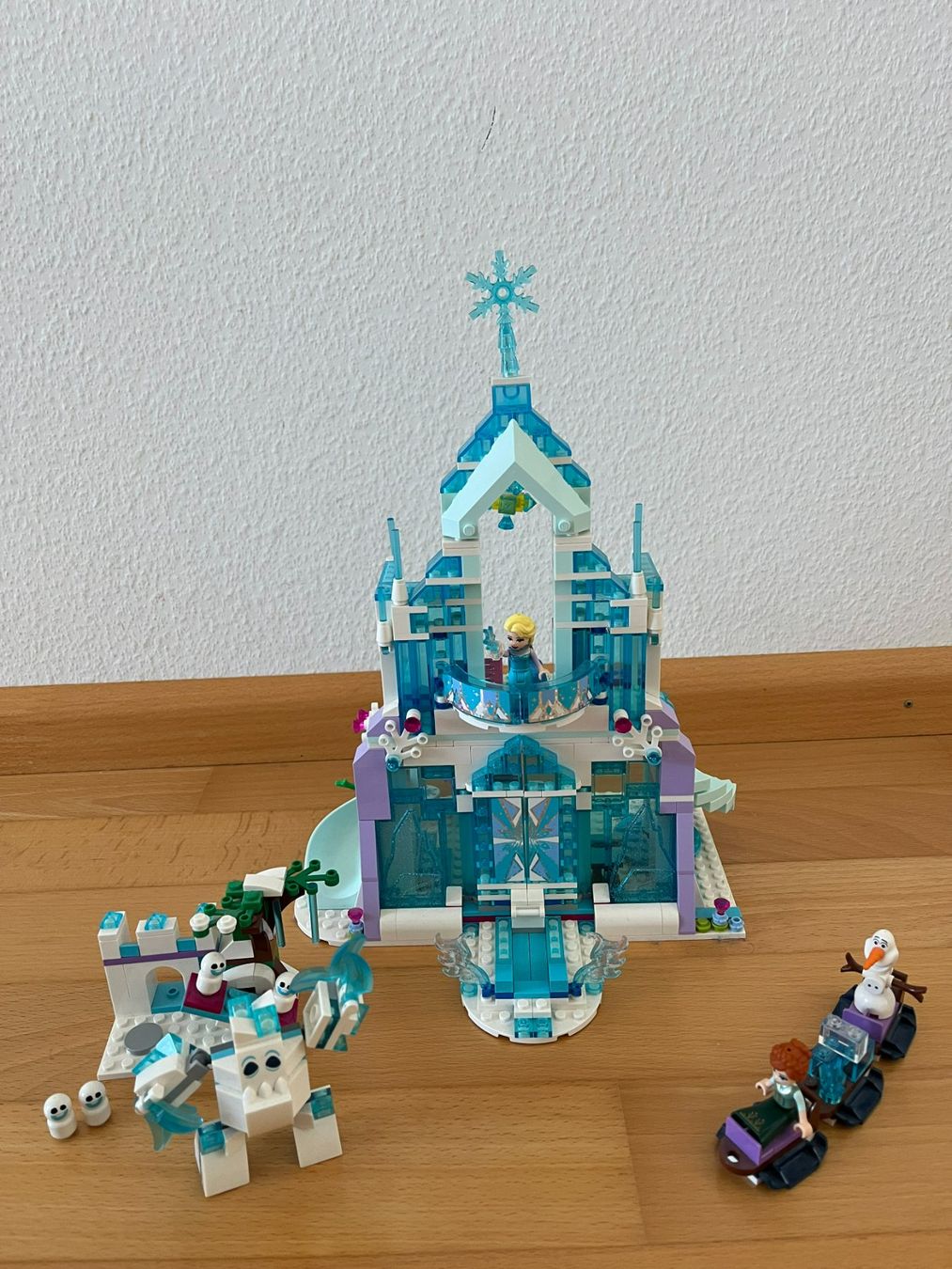 Lego Kit di costruzioni: Lego 43172  - Elsas magischer Eispalast – Usato da Muttenz venduto da Juvenile33 1