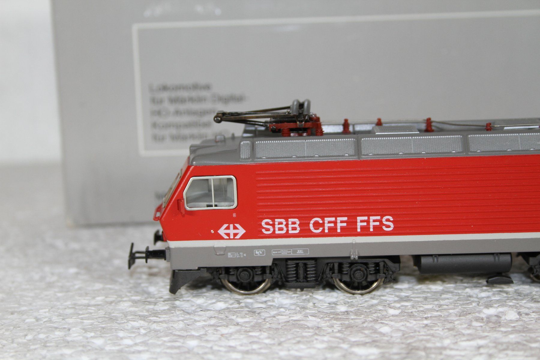 Märklin Modellini di ferrovie: Märklin 3623 SBB Re 4/4, 446 digital – Usato da Triesen venduto da gleis8 4