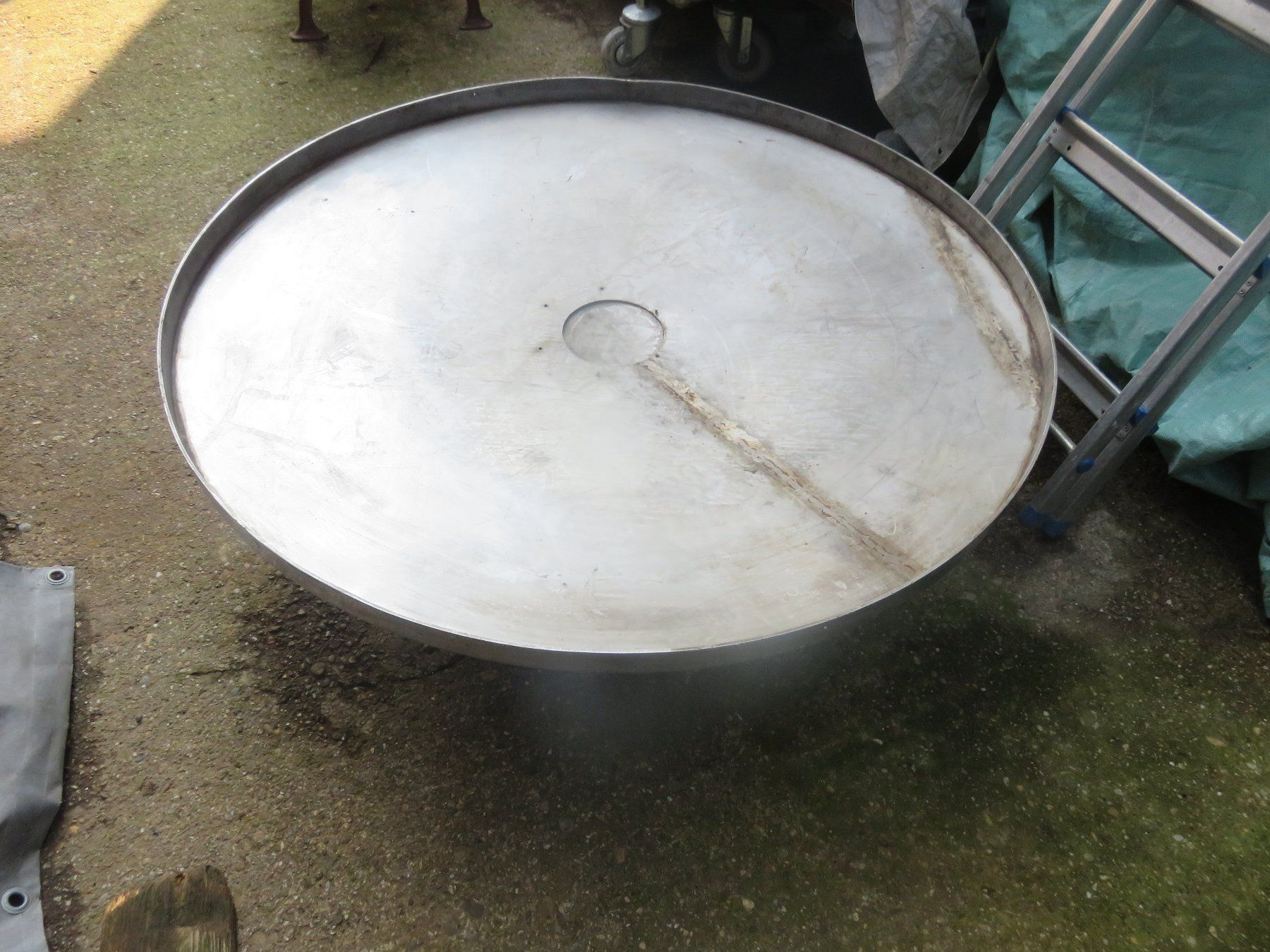 Bracieri: INOX🤩Deckel oder Feuerschale 120cm ohne Alu Ring- Beispiel – Usato da Schötz venduto da Vulkan2