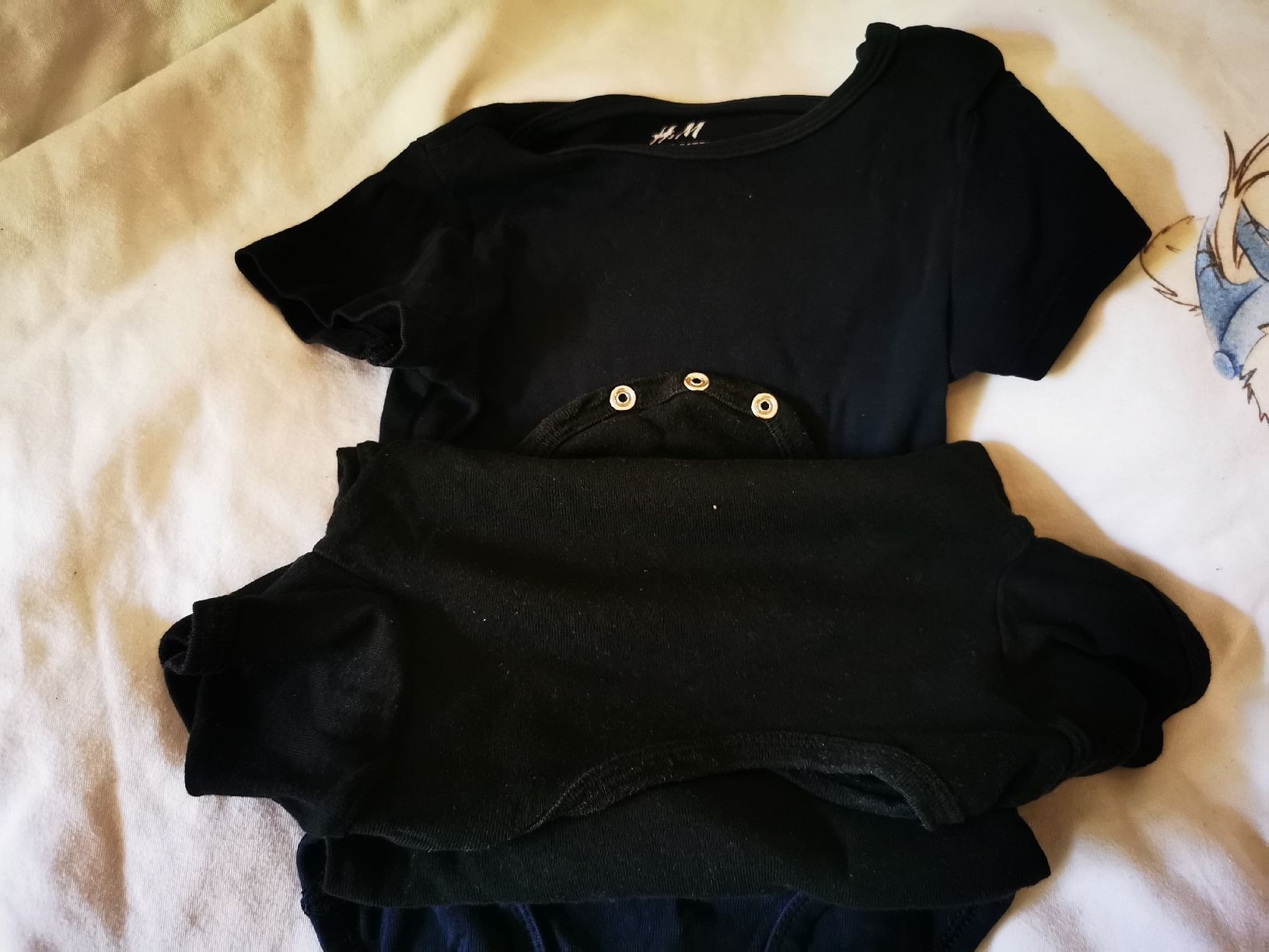 Lotti di vestiti: kurz Arm Bodys Grösse 80 – Nuovo (secondo la descrizione) da eschen venduto da KleinerStern123