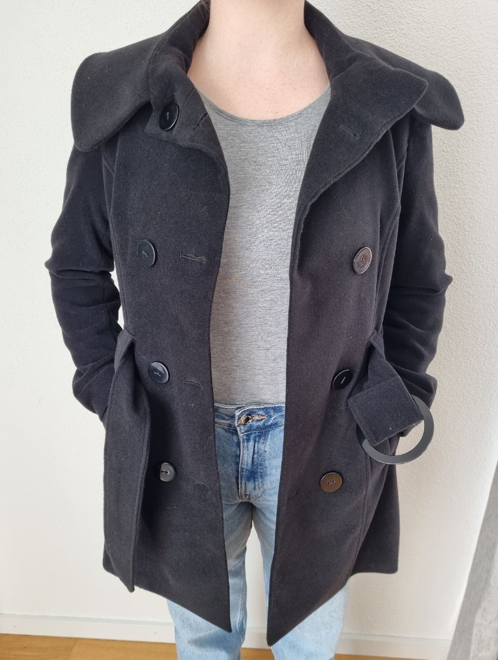 Cappotti: Kurzmantel mit Gürtel Gr. 38 – Usato da Lenzburg venduto da Jacky89 2
