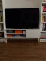 TV-Möbel / TV-Bank zu verkaufen