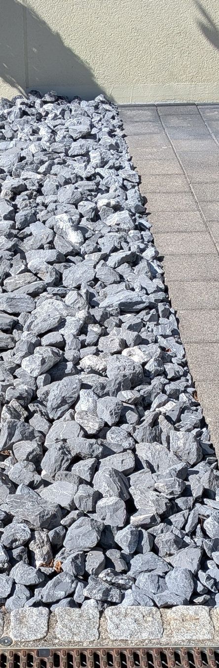 Steine & Dachziegeln: Steine Garten – Gebraucht aus Duggingen von Brudi07 1