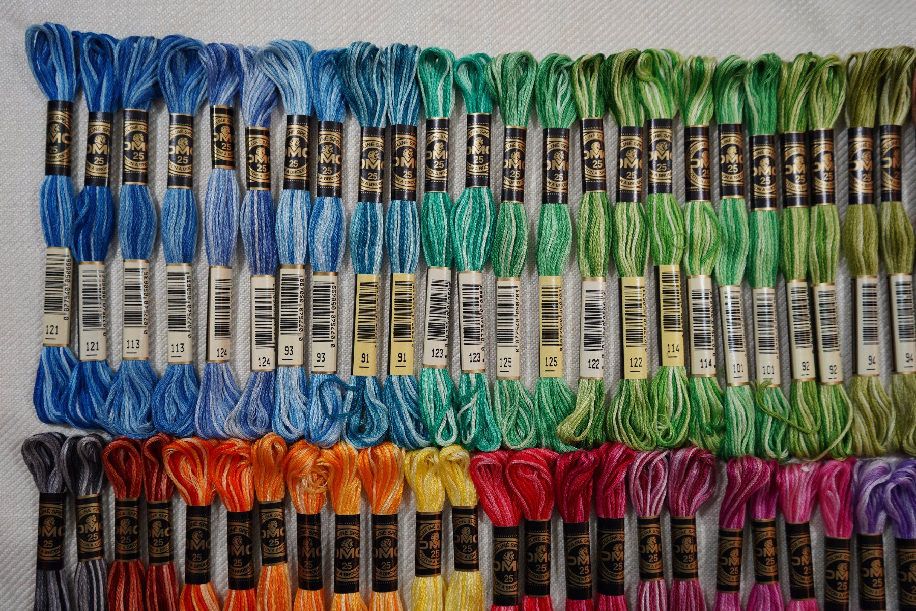 Kordeln & Faden: 60 DMC Mouliné Spécial Multicolor Art 117 - LOSB8 – Neu und originalverpackt aus Mels von DACRI 1