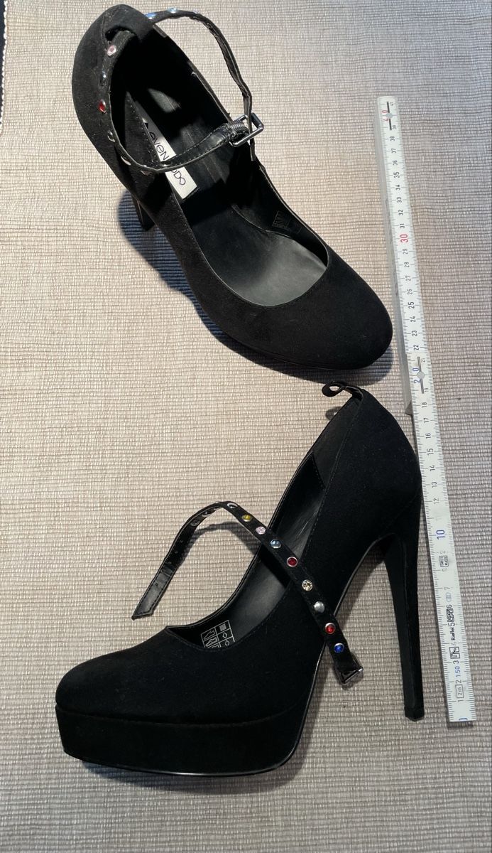 Scarpe da donna: Pumps – Nuovo (secondo la descrizione) da Büren an der Aare venduto da mii_57vx 2