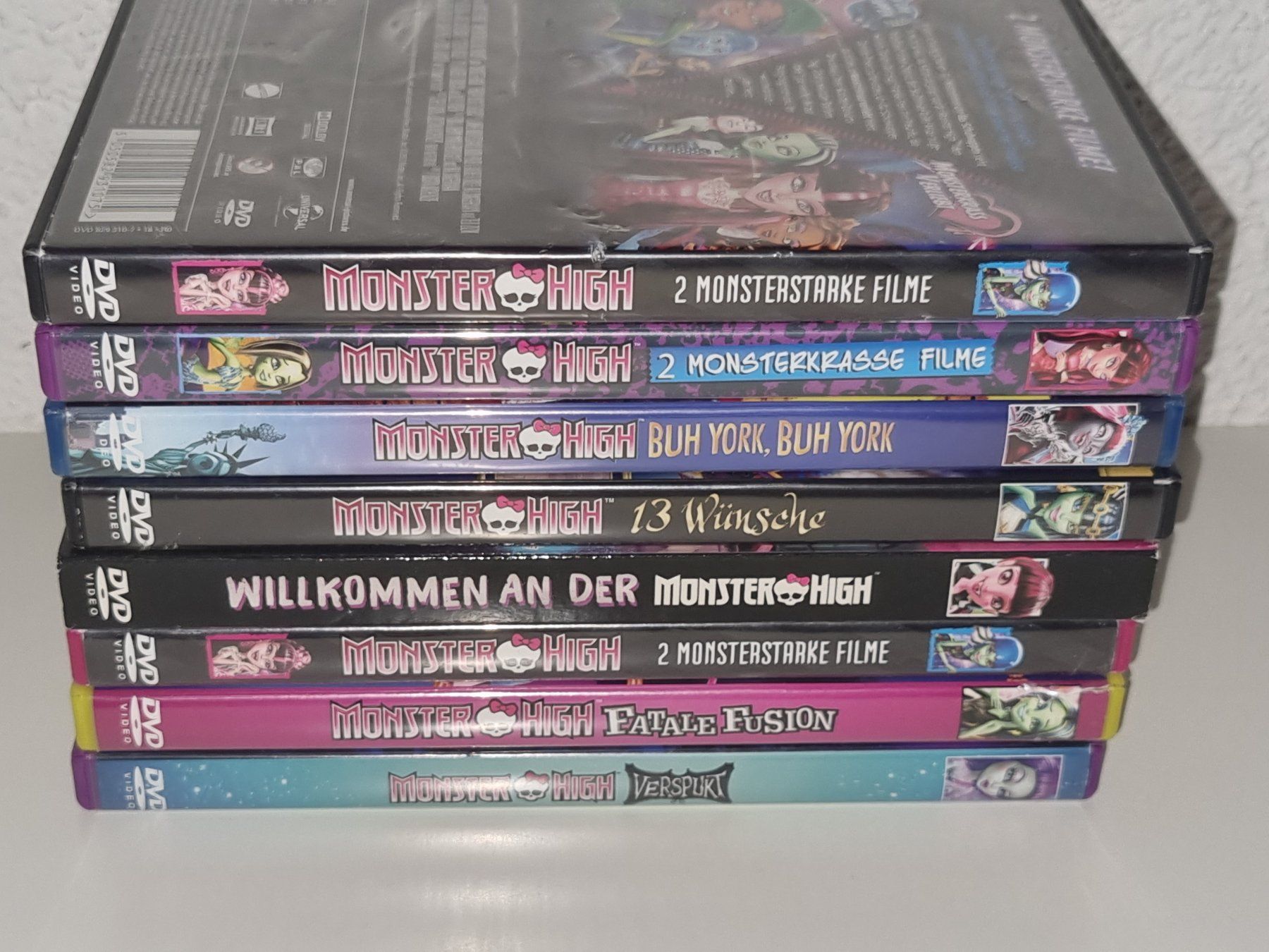 Tutti i DVDs: DVD-Sammlung Monster High – Usato da Ehrendingen venduto da Thomas_2 3