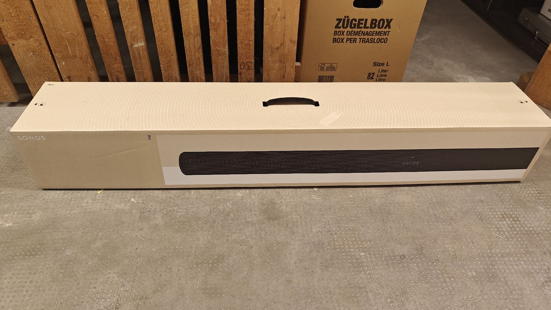 Sonos Casse acustiche: Sonos Arc Soundbar neuwertig – Nuovo (secondo la descrizione) da Basel venduto da S.a.i.m.e.n.