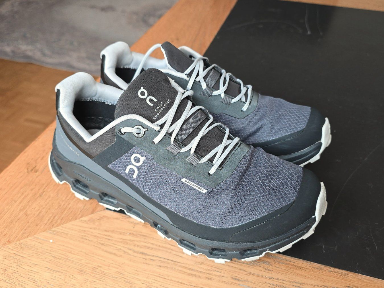 On Chaussures femmes: On Cloud waterproof schuhe EU 37 – D'occasion à Wallisellen par theblacksheep 4