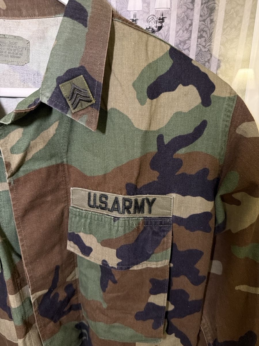 US Army Uniformi: US Army Shirt – Usato da Zürich venduto da by.mr.evans 1