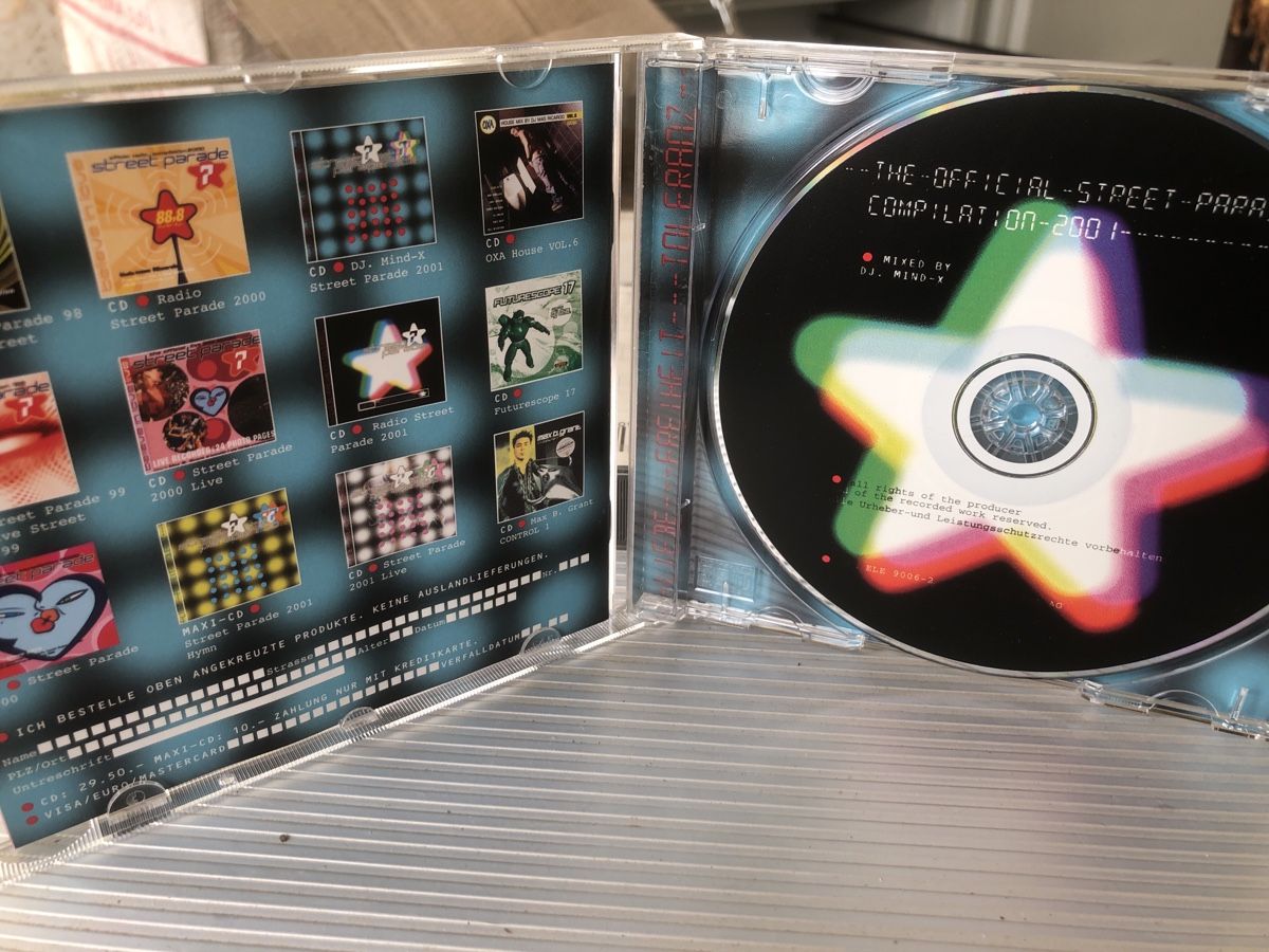CD: Street Parade Compilation 2001 mixed by DJ Mind-X – Usato da Flaach venduto da rubo7 1