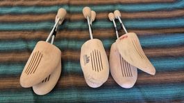 Schuhspanner, 3 Paar aus Holz, Gösse 44-45