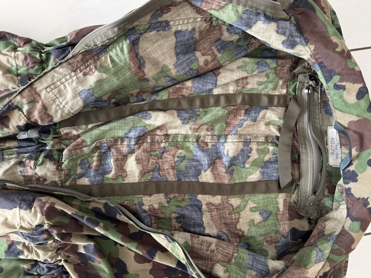 Schweizer Armee Uniformi: Armée Suisse Divisa  – Usato da Gravesano venduto da Lovaz98 2