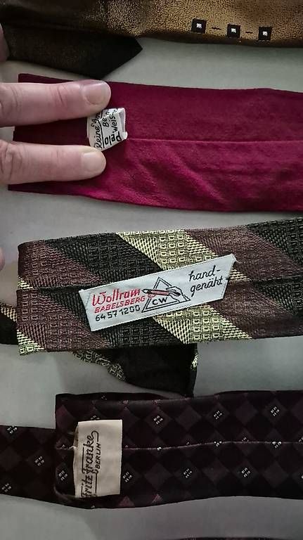 Krawatten: Vintage Herren Krawatten 10 Polyester & Seide – Gebraucht aus Zuerich von Moysy 1