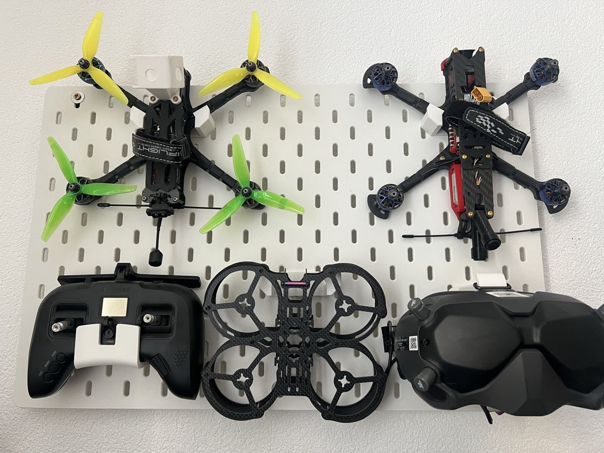 Modellismo RC: Professionelles FPV Drone Komplett-Setup – Usato da St. Gallen venduto da pat_8c9b