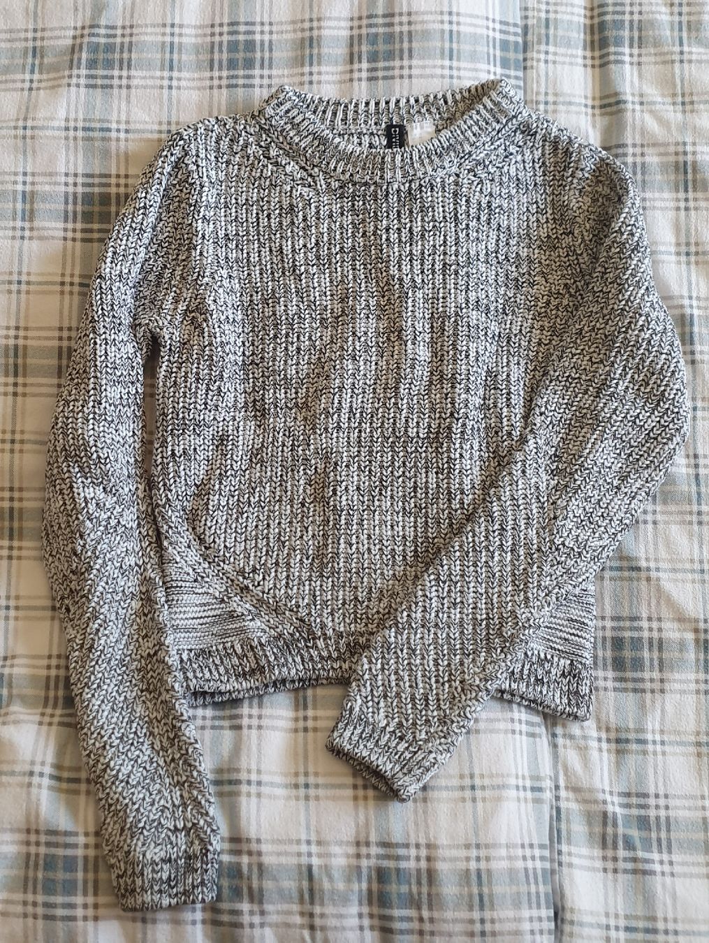 H&M Pulls & Sweat-shirts: Pullover H&M Divided Damen - Gr. XS – D'occasion à Bern par fede736