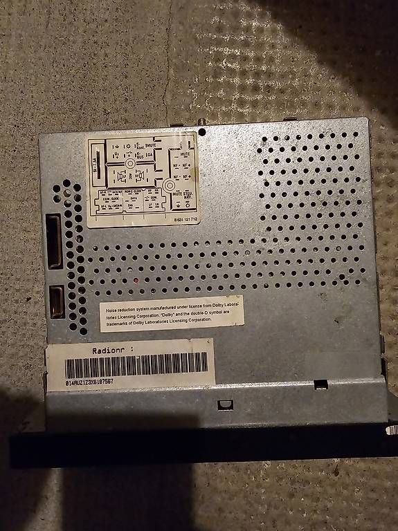 Radio: Originales Audi S3 8L Radio – Usato da Meltingen venduto da mergimmorina 1