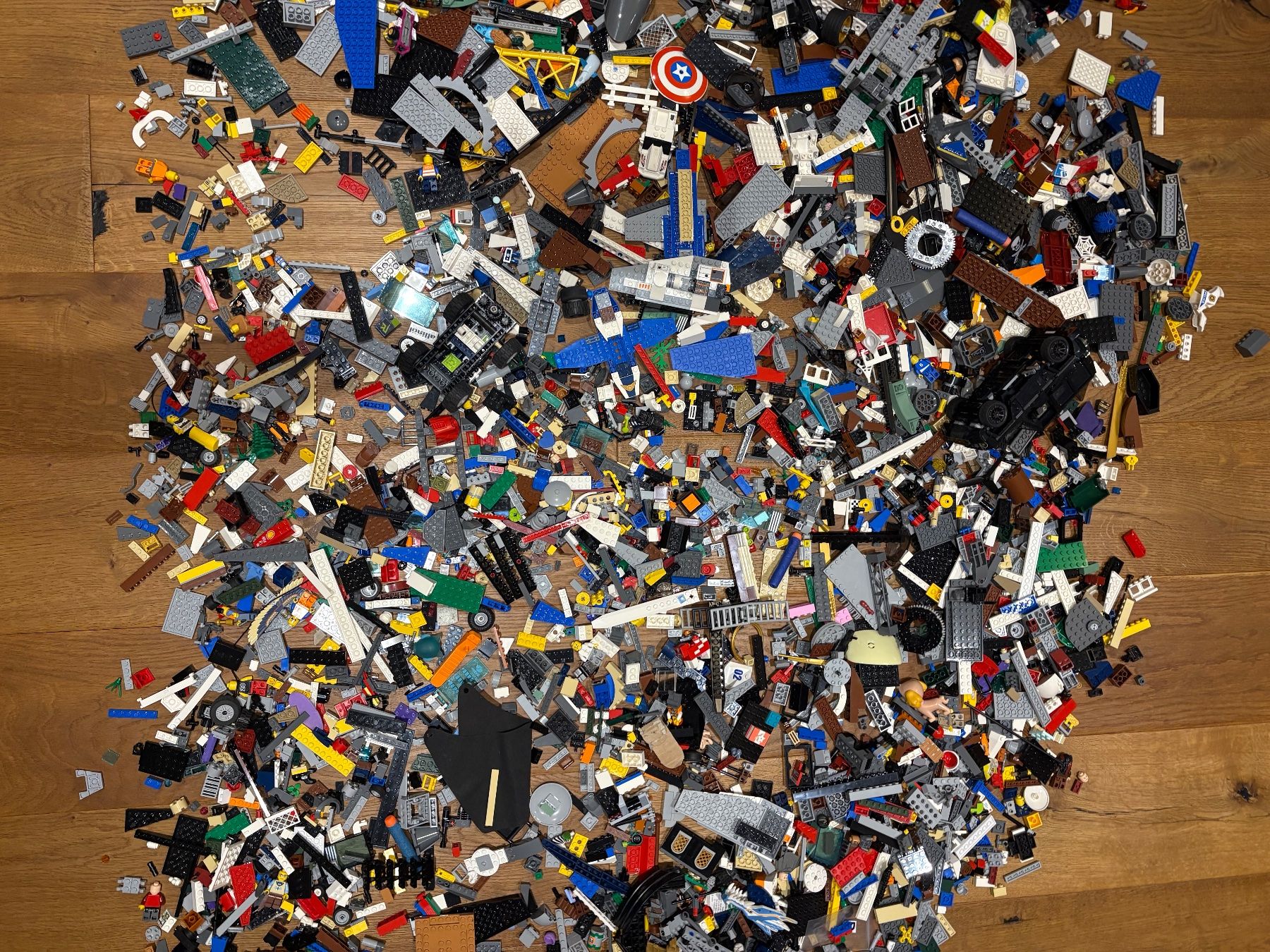 Lego Jouets: Lego heaven! – D'occasion à Château-d'Oex par AAB71 7