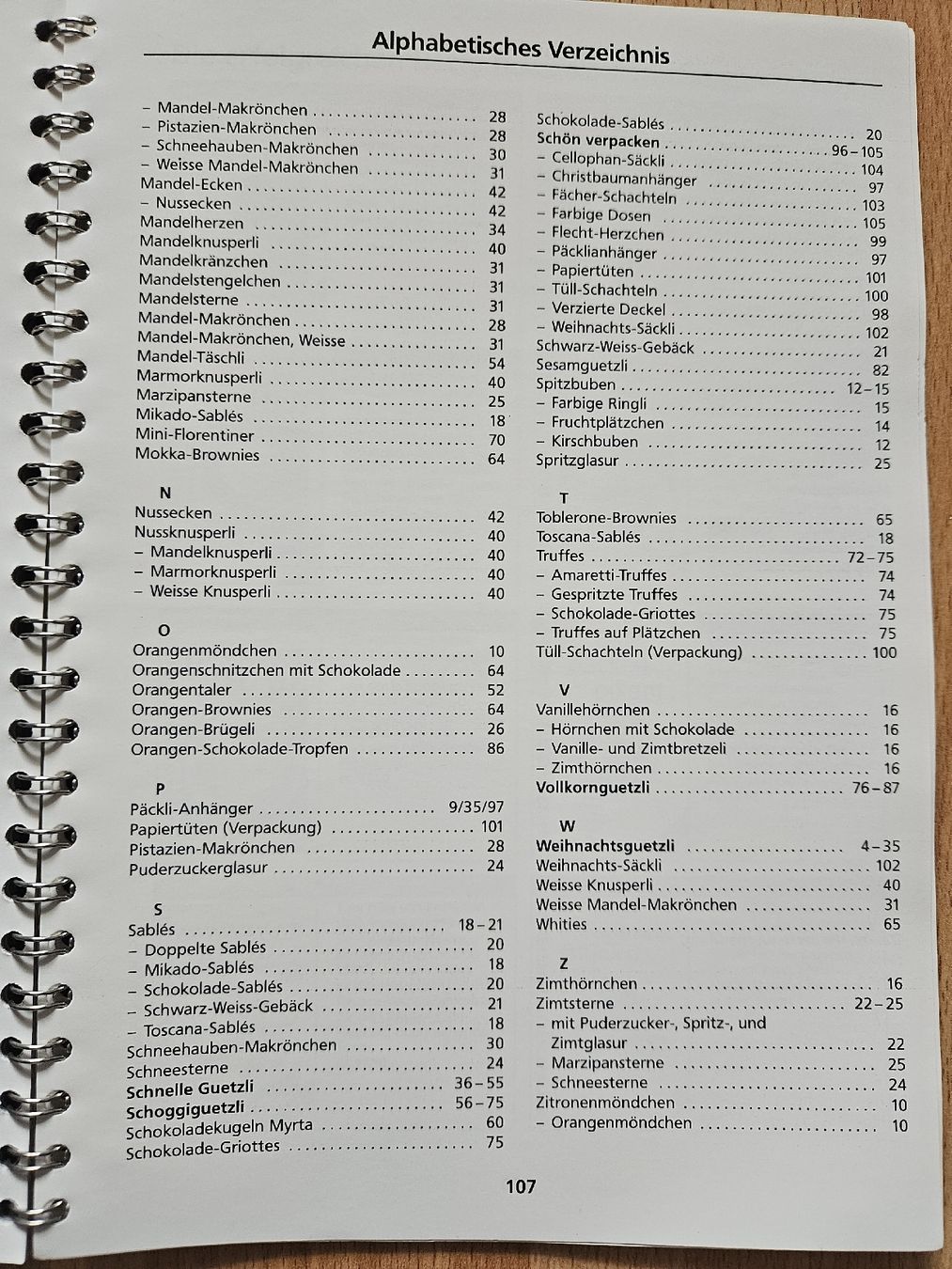 Libri: Betty Bossi - Das neue Guetzlibuch – Usato da Ebikon venduto da SecondChance_byM 4
