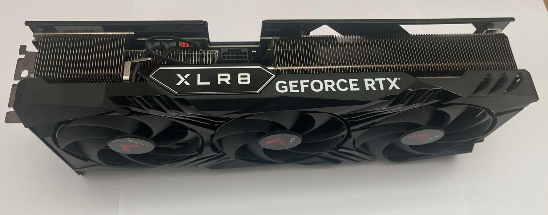 Schede grafiche: PNY GeForce RTX 4070 Ti SUPER XLR8 – Usato da Luzern venduto da offer_and_buy 1