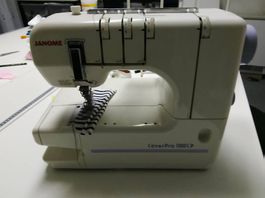 **Janome Coverlock 1000CP  Top Zustand + Zubehör**