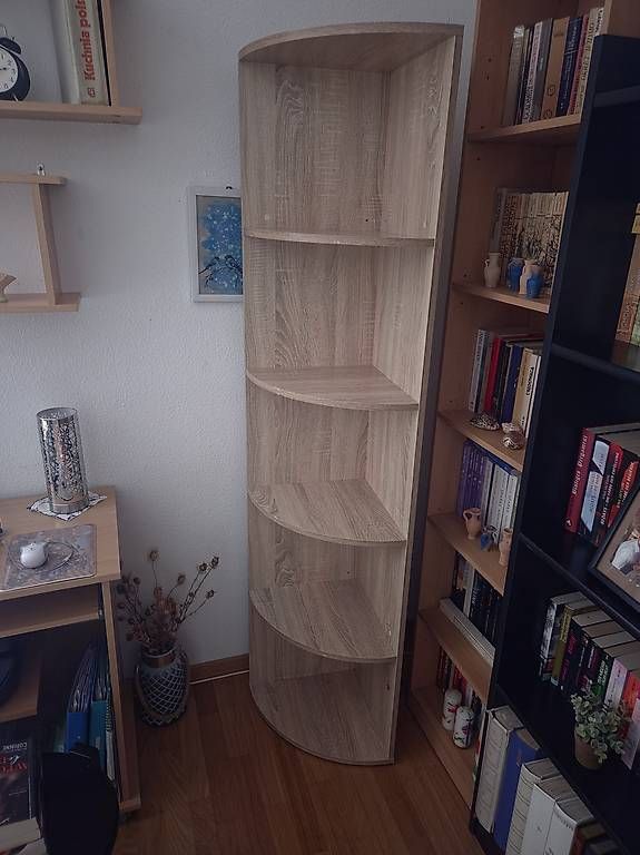 Regale: Eckschrank / Regal – Gebraucht aus Jegenstorf von Crusty7