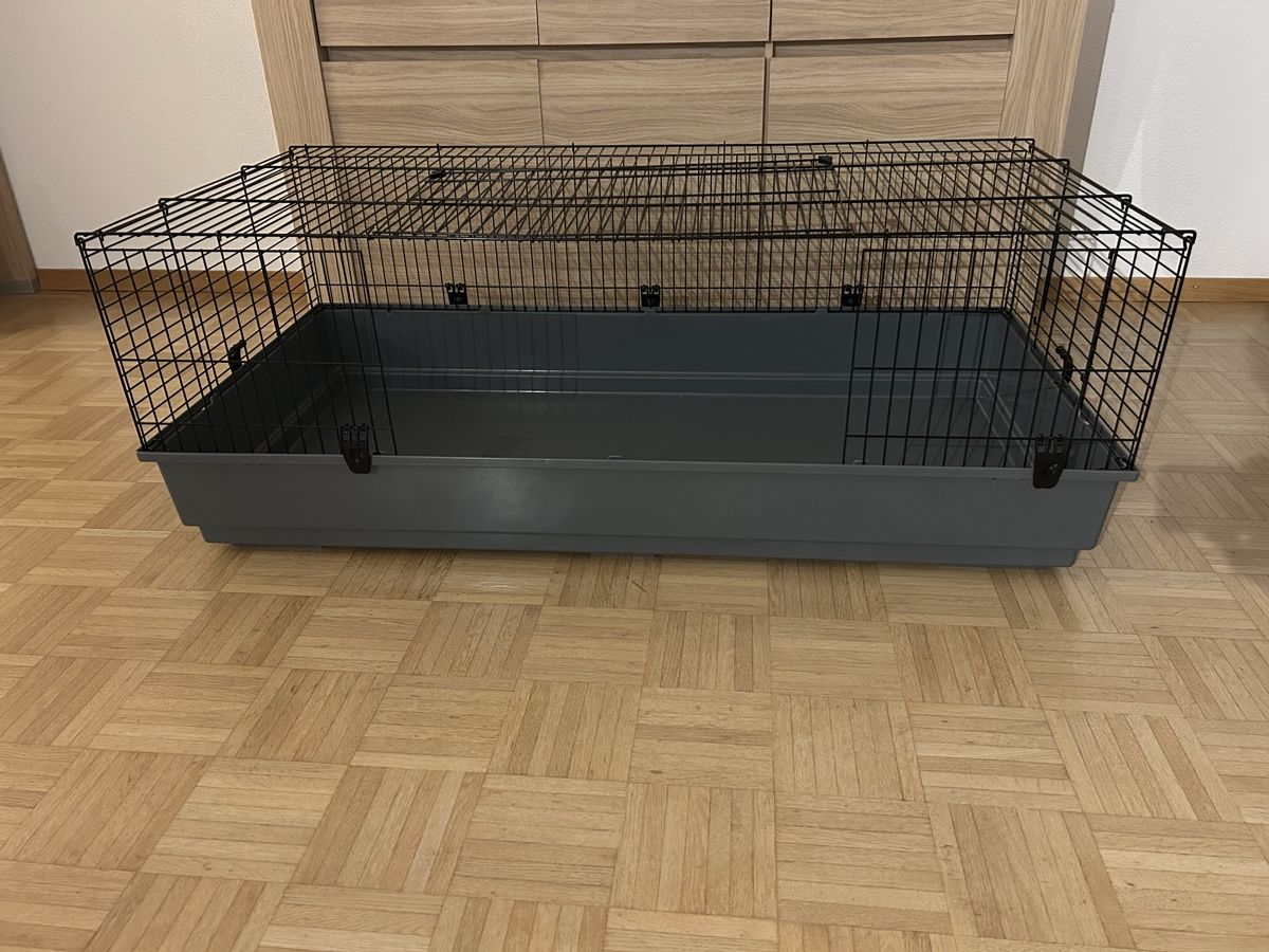 Cages, transport & sécurité: Gehege  – D'occasion à Laupen ZH par JasRahBee 2