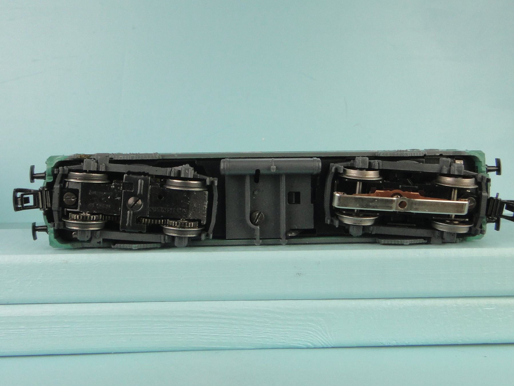 Märklin Modellini di ferrovie: Märklin 3038 SNCF BB9223 – Usato da Bülach venduto da cann11 3