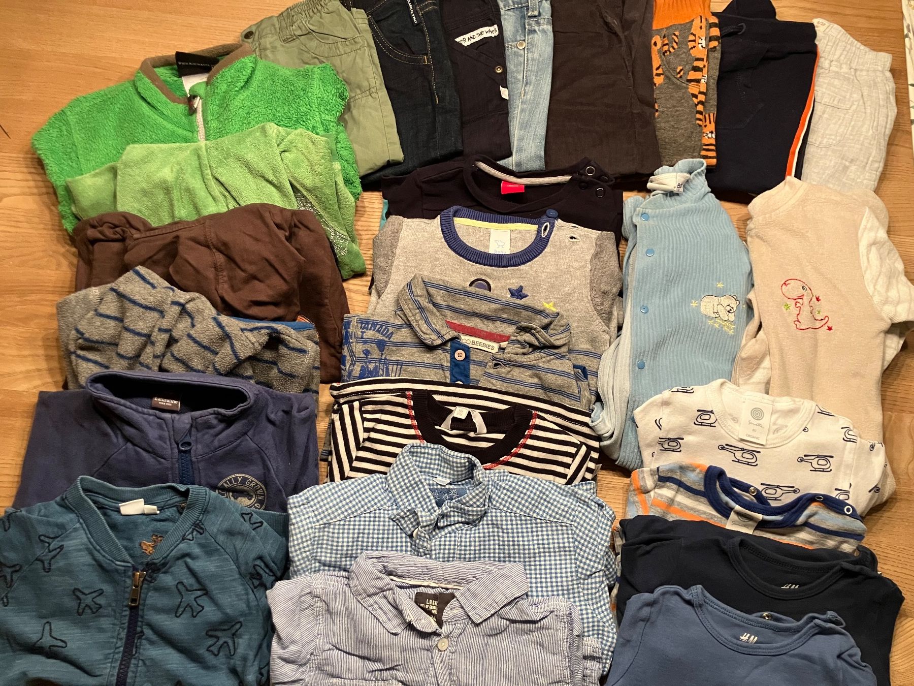 Kleiderpakete & -sets: Herbst-/Winterset Jungs Grösse 80 (26-teilig) – Gebraucht aus Chur von steffeli04 1