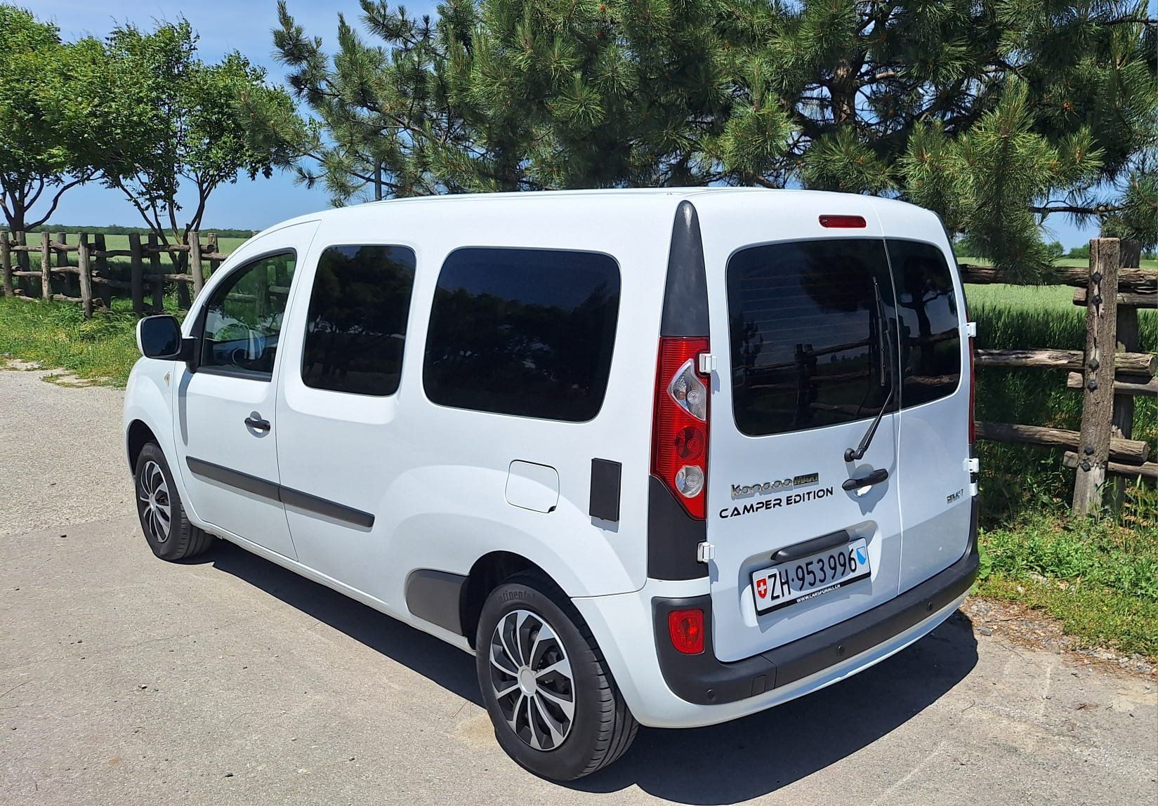 Renault Veicoli da campeggio: Renault Kangoo 1.5dci CAMPER – Usato da zürich venduto da dejang01 2