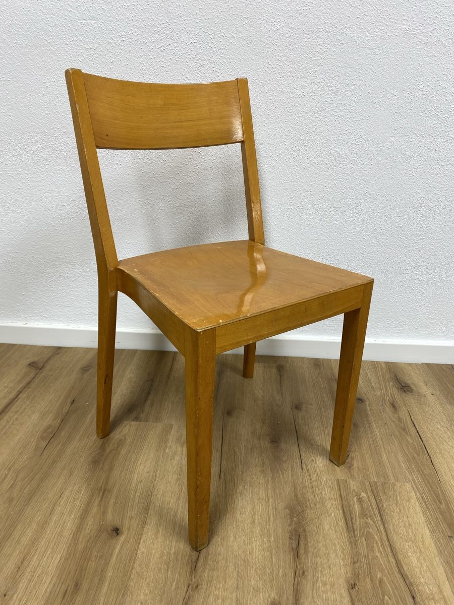 Horgen Glarus Sedie: 8 Stapelstühle – Usato da Basel venduto da MoebelSackmann 5
